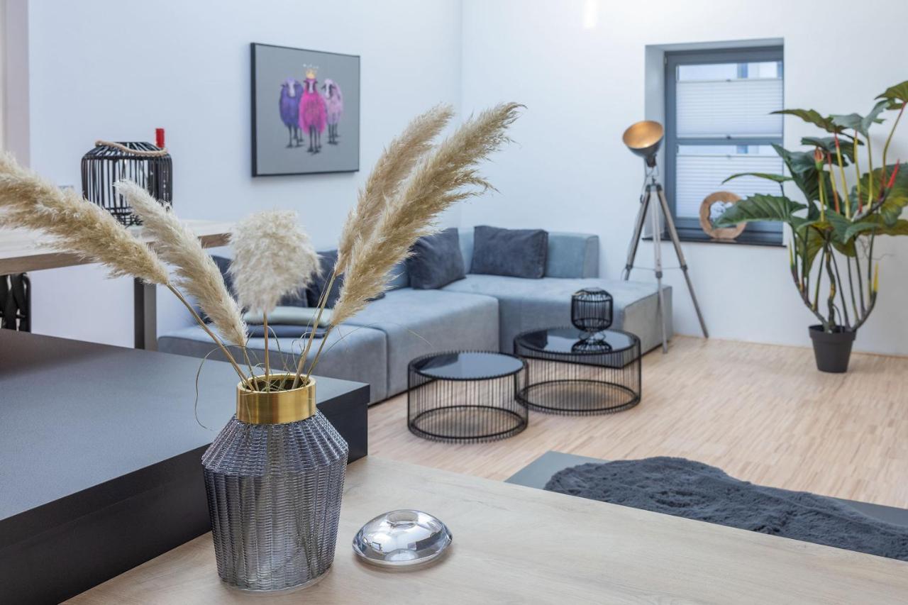 Lichtdurchflutetes Design - Appartement Guetersloh - 90 Qm Exterior photo